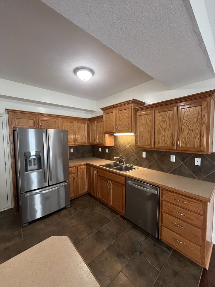 1204 Dustins Way #1 - Photo 4 of 18