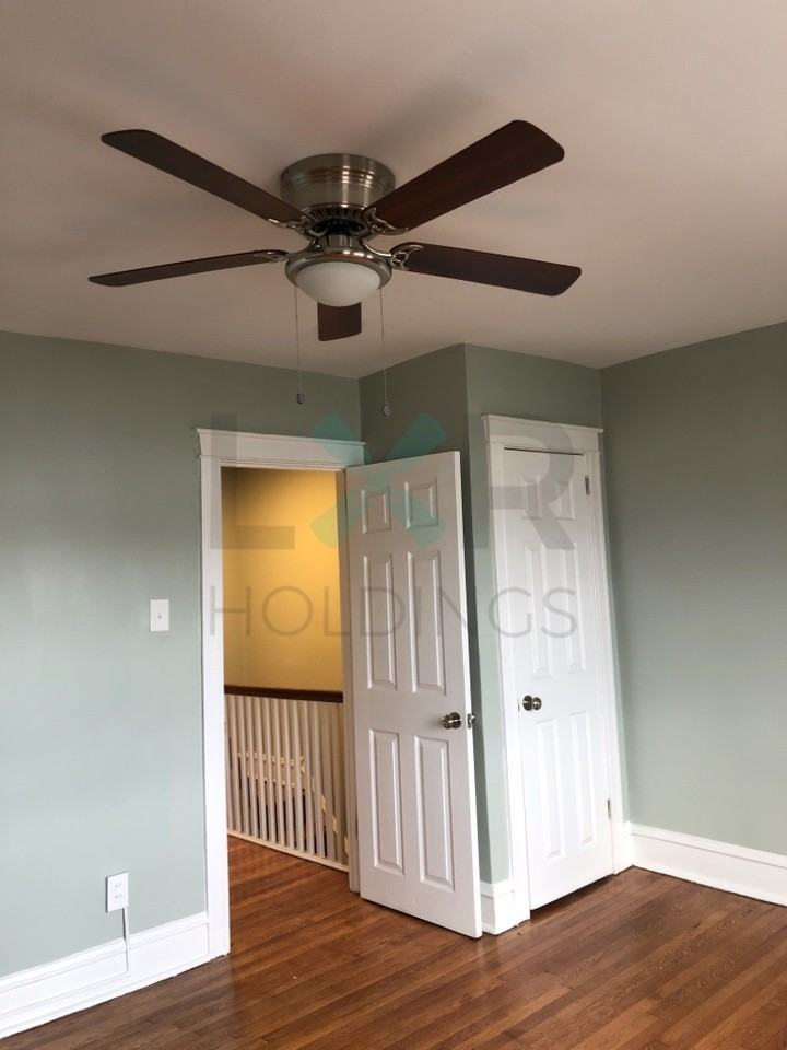 7120 Emerson Avenue - Single Family - Photo 4 of 11