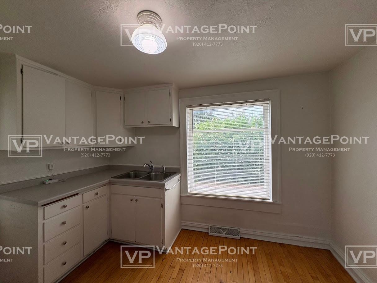 417 Fulton St #417 - Photo 4 of 23