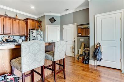 425 E Mcdonough St #310 - Photo 6 of 28