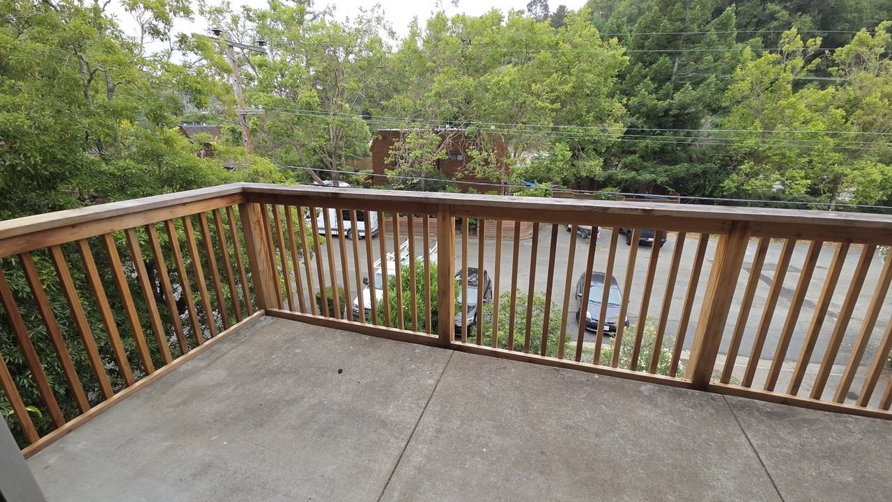 915 E. Blithedale-4 #4 - Photo 7 of 8