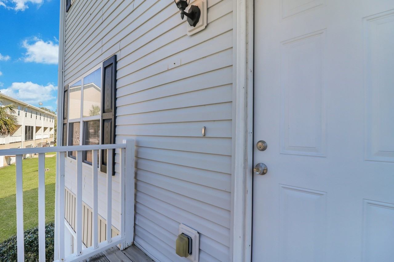 324 Laurel Oak Ln #324 - Photo 2 of 50