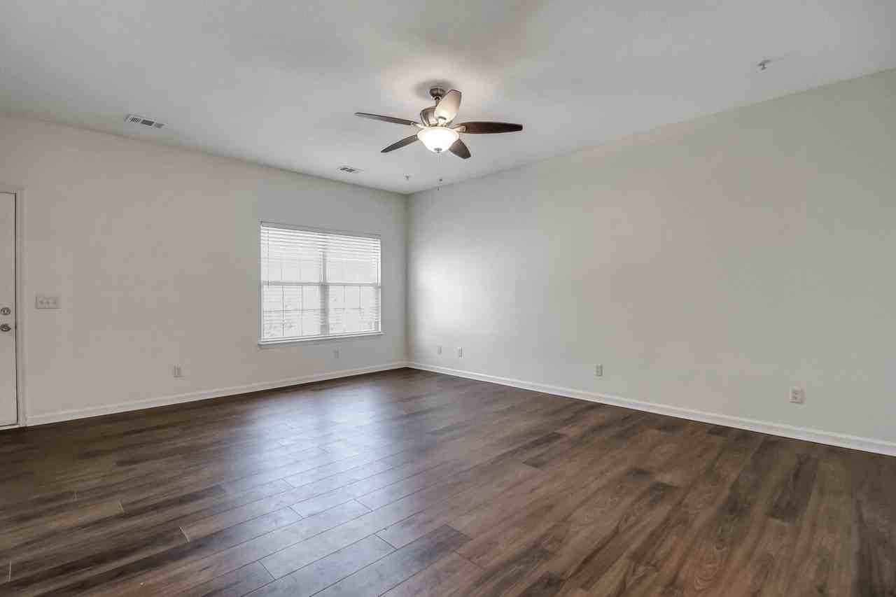 324 Laurel Oak Ln #324 - Photo 7 of 50