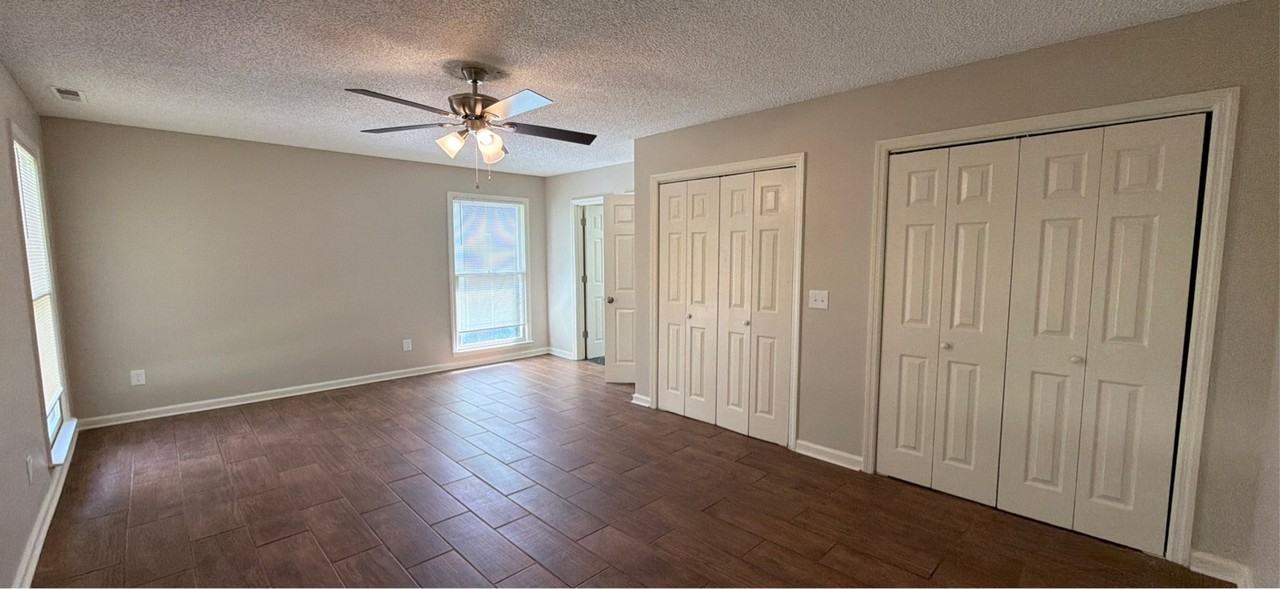 112 Tres Dr #1 - Photo 5 of 18