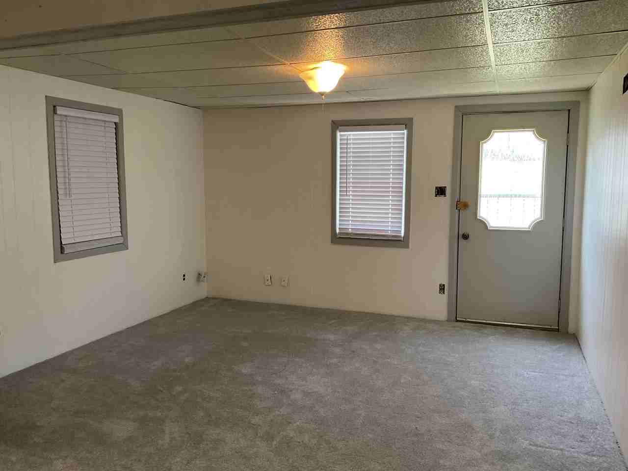107 N Rufus St #1-2 - Photo 2 of 8