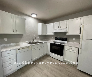 1327 Panners Pl #1 - Photo 4 of 9