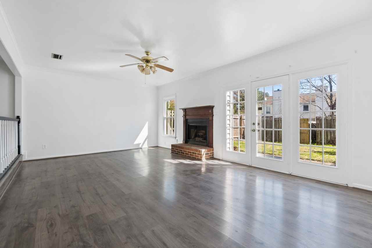 307 Pratt Ct #1 - Photo 7 of 11