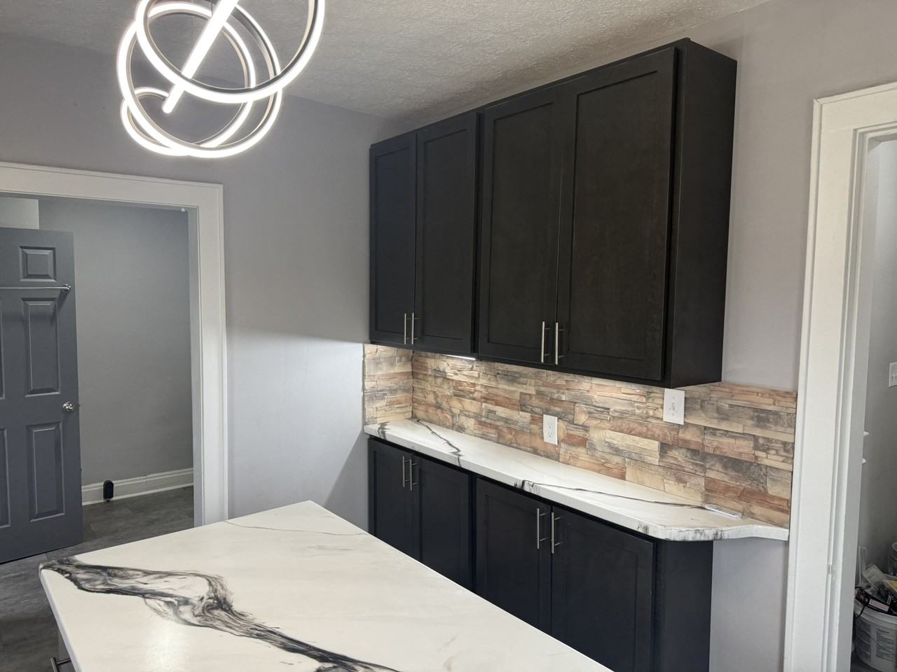 952 Bulen Ave #952 - Photo 3 of 40