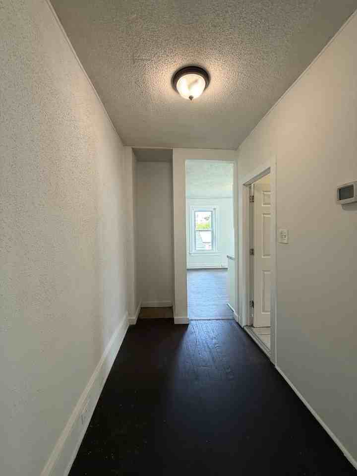 639 Haws Ave #2 - Photo 3 of 28
