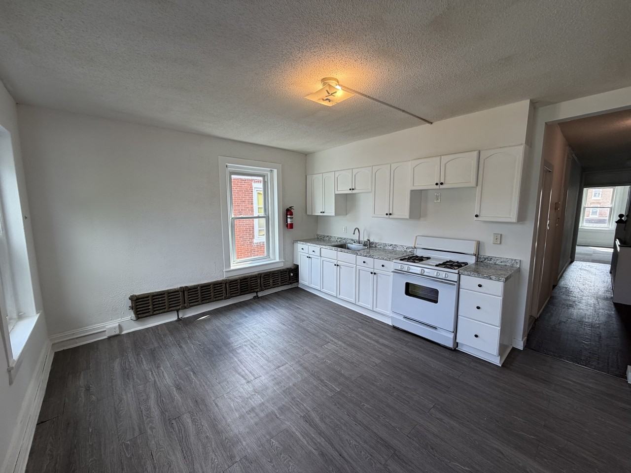 639 Haws Ave #2 - Photo 6 of 28