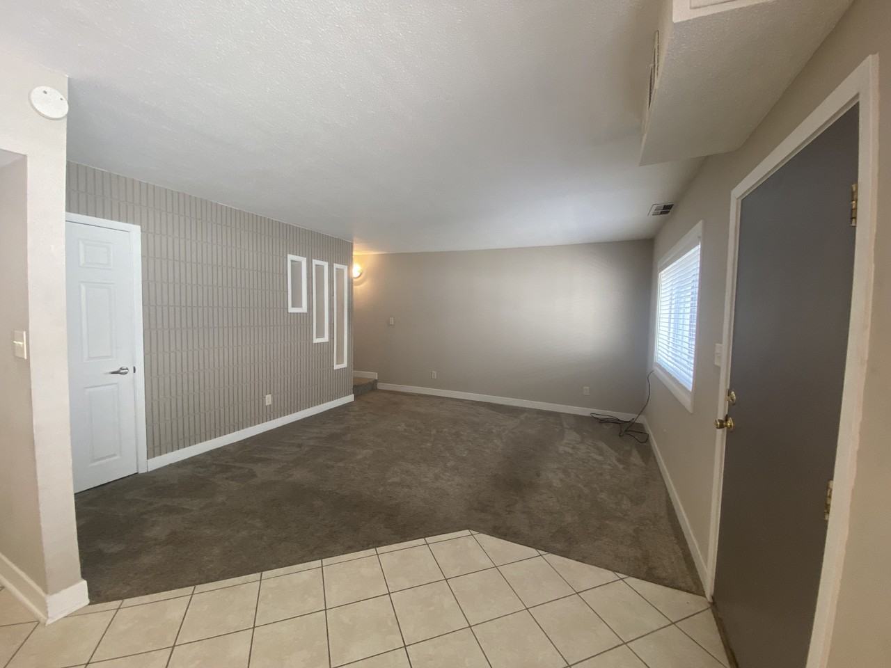 614 Ansborough Ave #4 - Photo 3 of 6