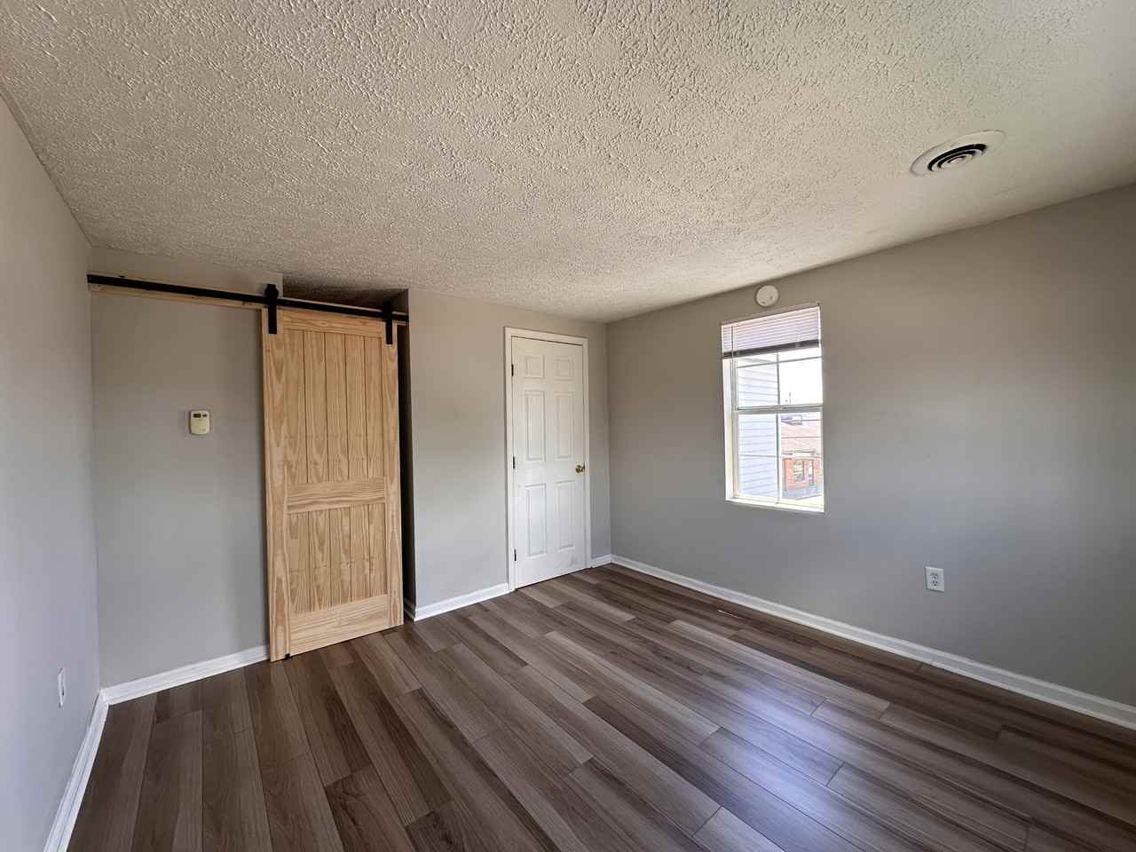 624 Forest Rose Ave #D - Photo 3 of 6