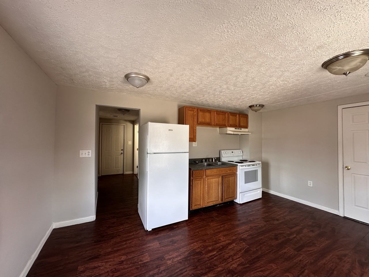 624 Forest Rose Ave #D - Photo 5 of 6