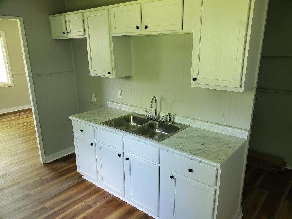 601 S Chicago St #1 - Photo 5 of 12