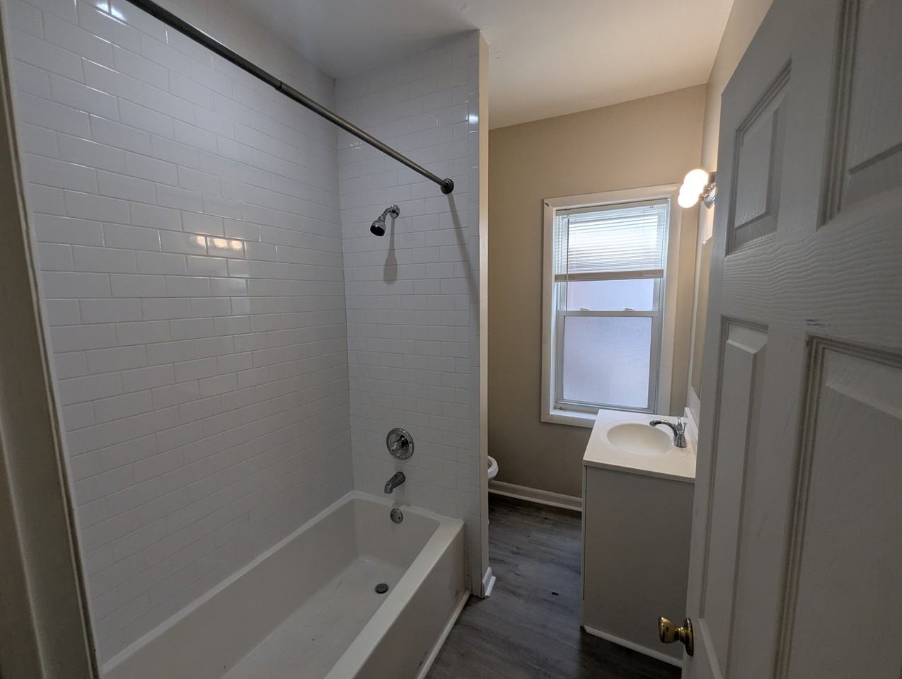 110 Haddon Ave #A - Photo 4 of 8