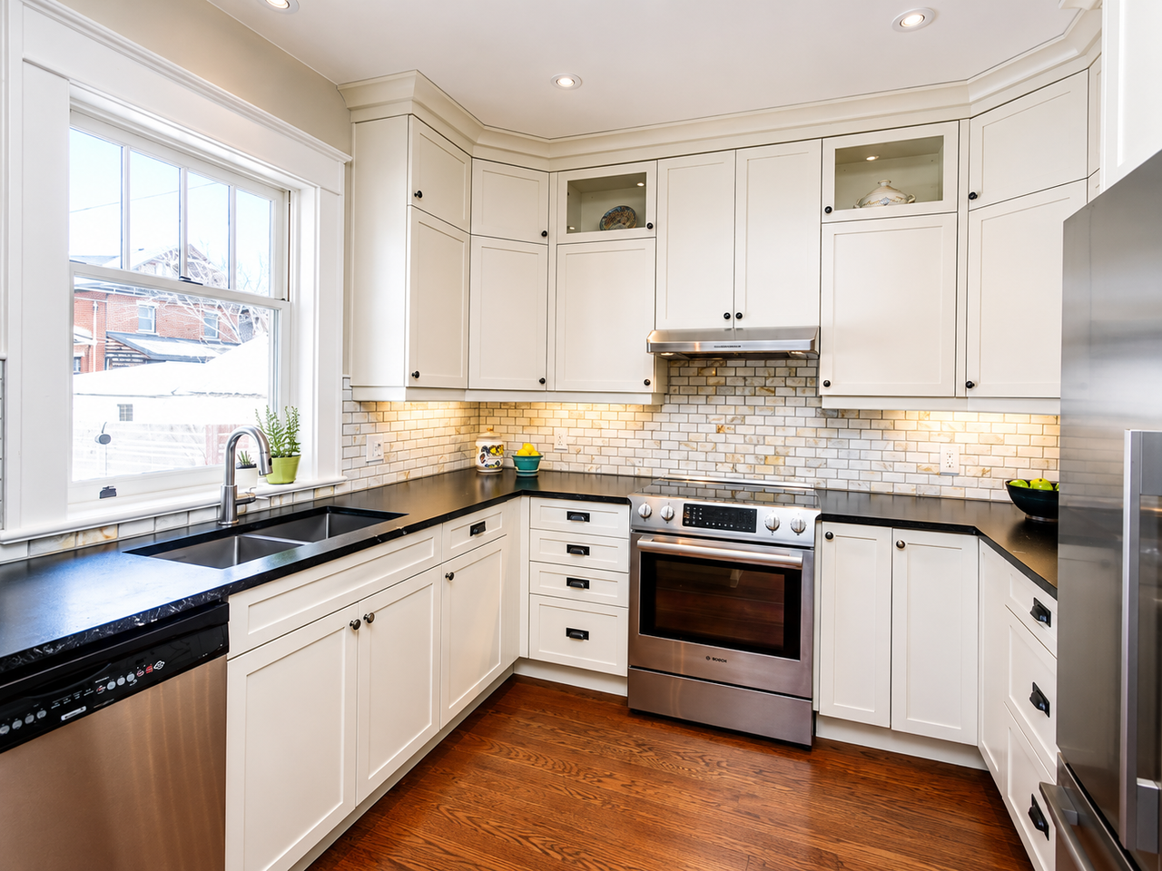 405 Third Ave #1 - Photo 4 of 27