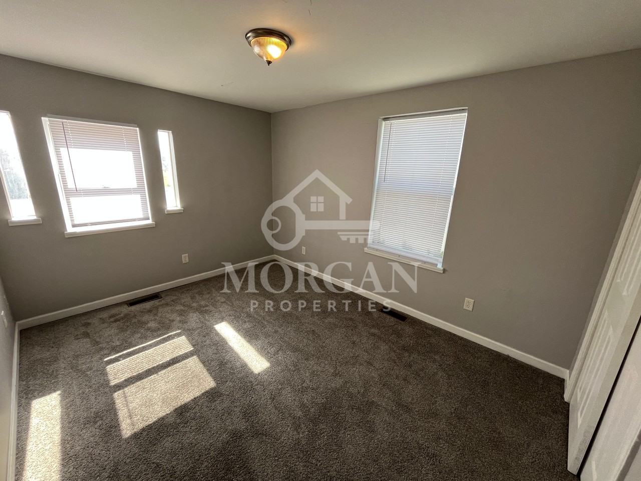 1317 Main St #A - Photo 5 of 6