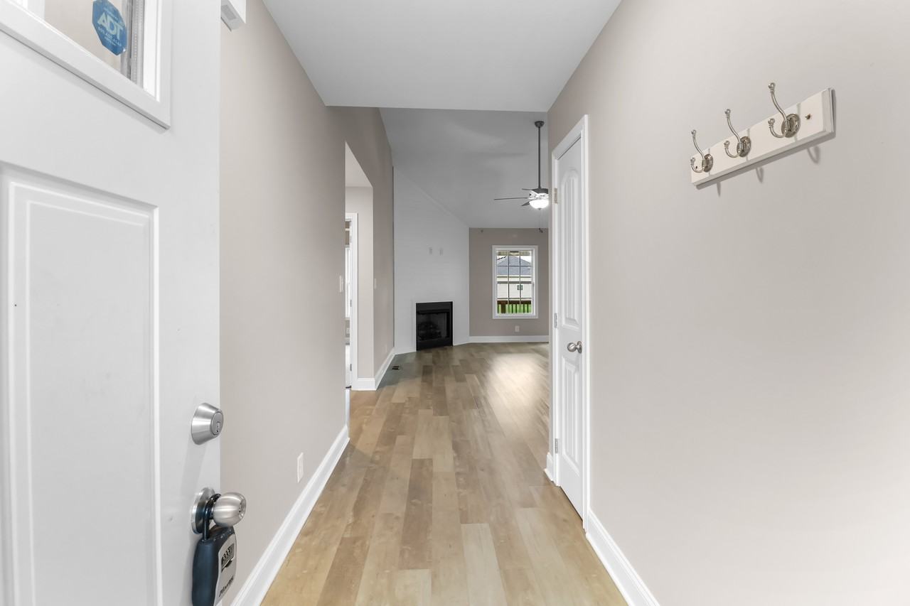 306 Lugano Ln #1 - Photo 5 of 29
