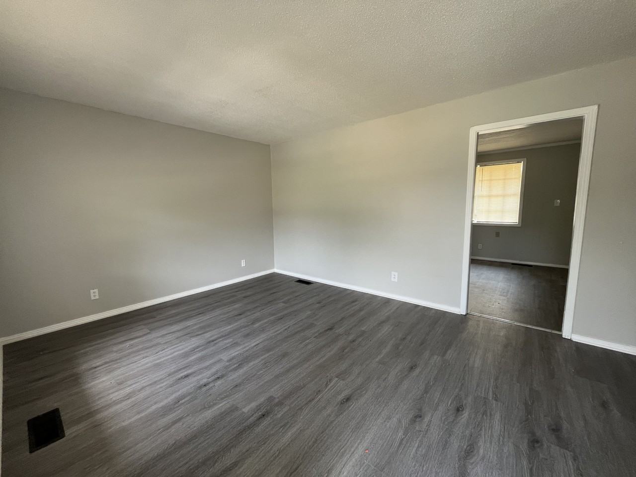 606 Austin St #1 - Photo 2 of 7