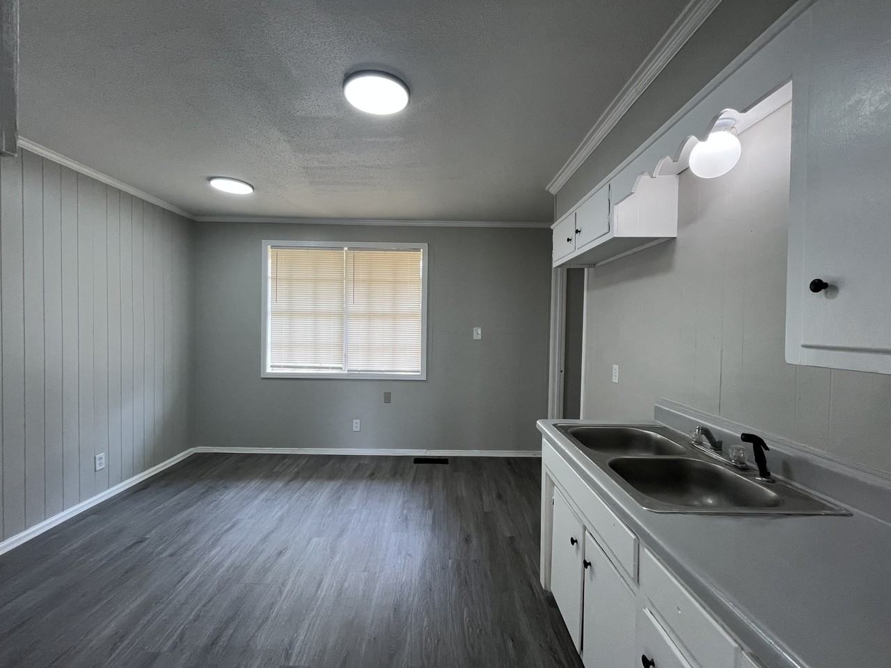 606 Austin St #1 - Photo 4 of 7