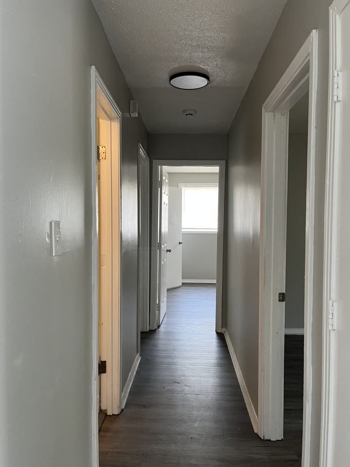 606 Austin St #1 - Photo 7 of 7