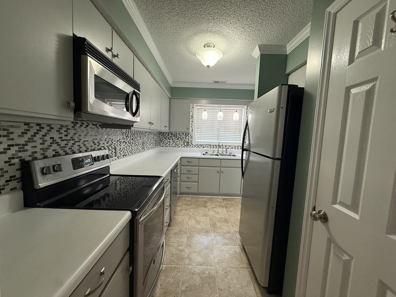 103A Sunshine Ln #A - Photo 4 of 20