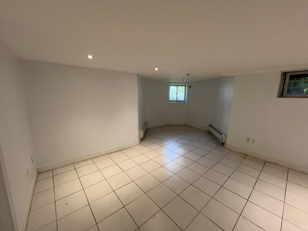 46 Albert St #BS - Photo 2 of 9