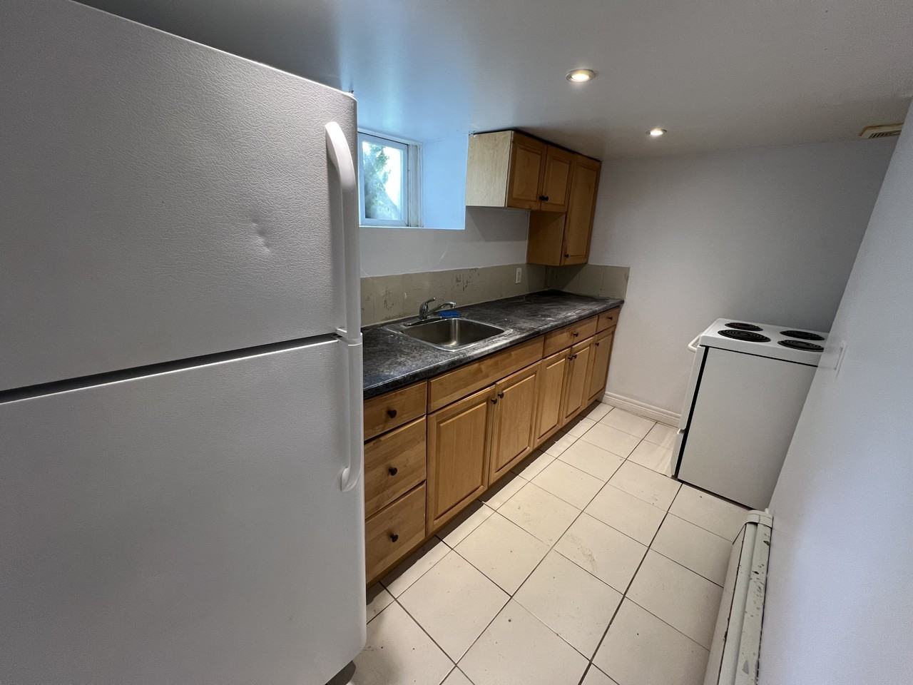 46 Albert St #BS - Photo 6 of 9