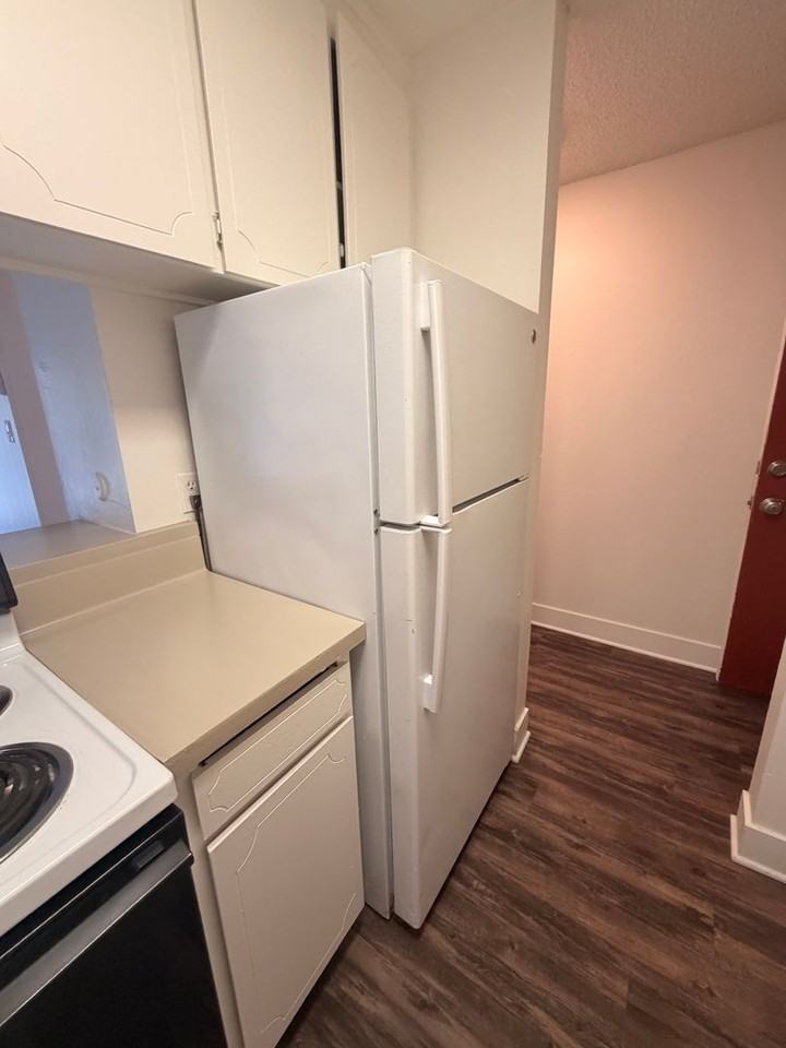 Modera Apartments - Photo 4 of 49