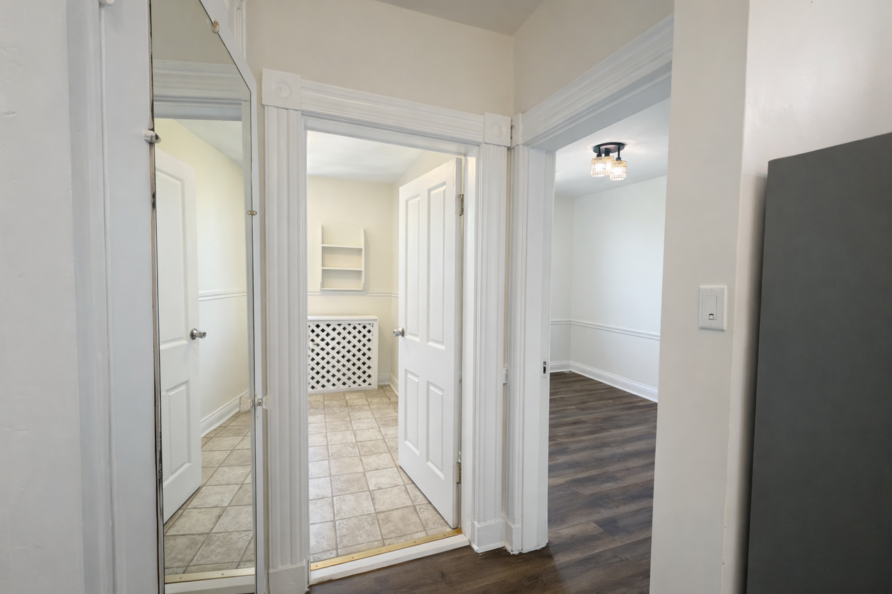 210 Laurens St #3 - Photo 5 of 15