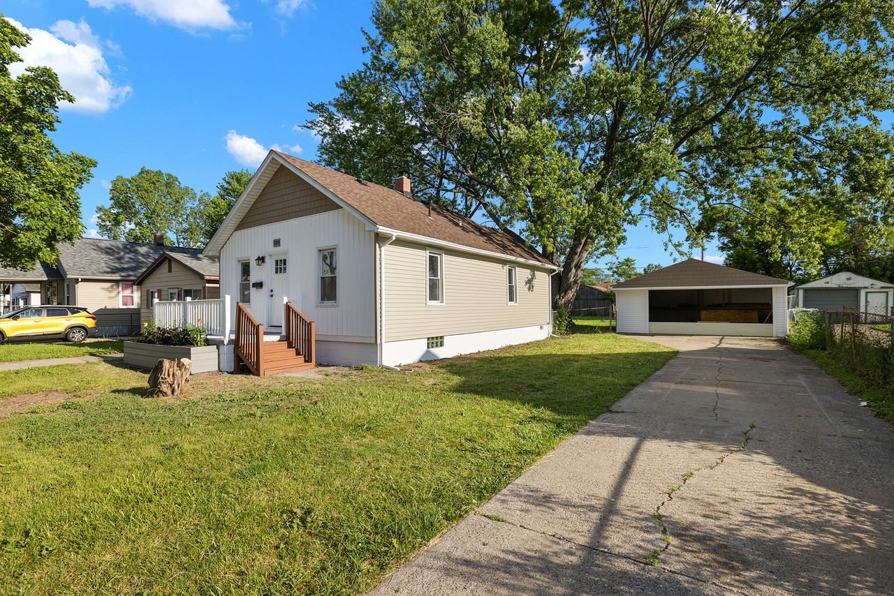 11259 Chapp Ave #1 - Photo 4 of 50