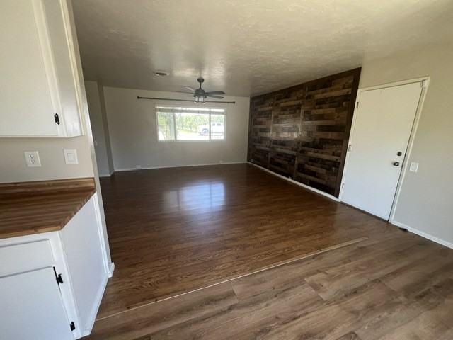 1414 Lewis Oak Rd #1 - Photo 2 of 13