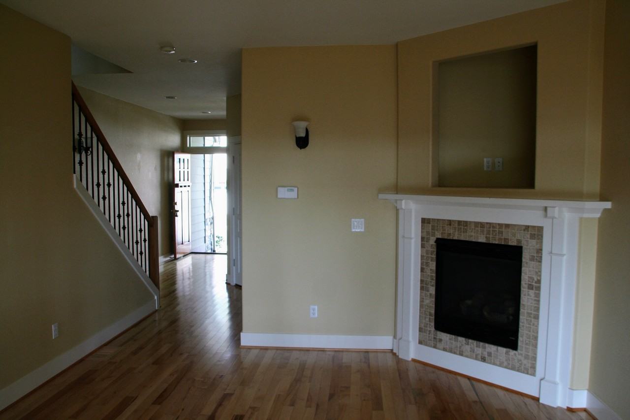 9398 Southwest 153rd Avenue - Photo 3 of 20