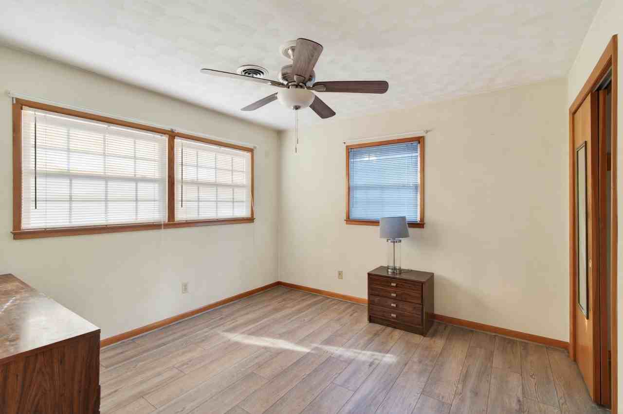 33 Tanglewood Dr #1 - Photo 6 of 10