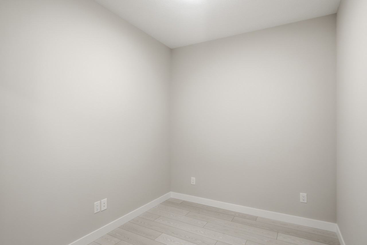 1104, 265 Wolf Willow Boulevard SE - 1 #1 - Photo 6 of 29