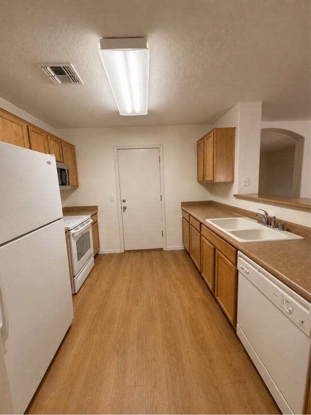 25776 W Winslow Ave #1 - Photo 4 of 14