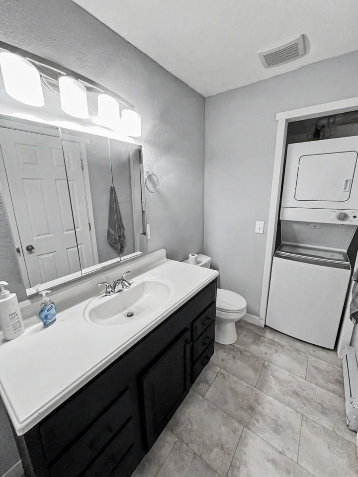 8612 Boundary Ave Apt L6 #L6 - Photo 4 of 7