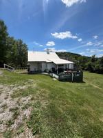 featured image of 223 Vinegar Hill Rd #1