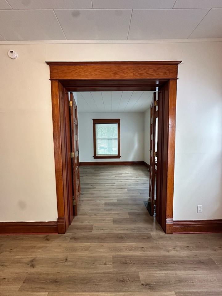 611 1st Ave #A - Photo 2 of 11
