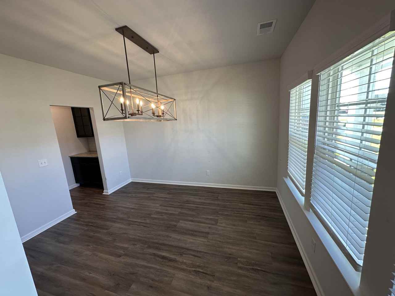 74 Gracyn Ln Ne - Photo 5 of 6