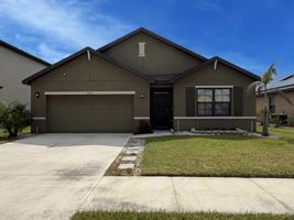 featured image of 5306 Entertainment Way #1