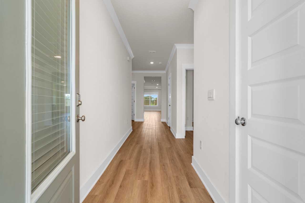 1009 Hayward Loop #1 - Photo 4 of 36