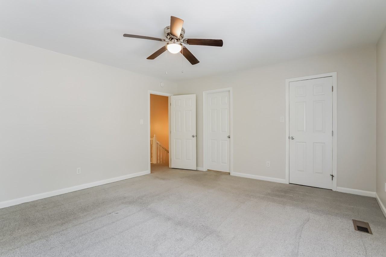 6413 Andsley Dr #1 - Photo 7 of 30