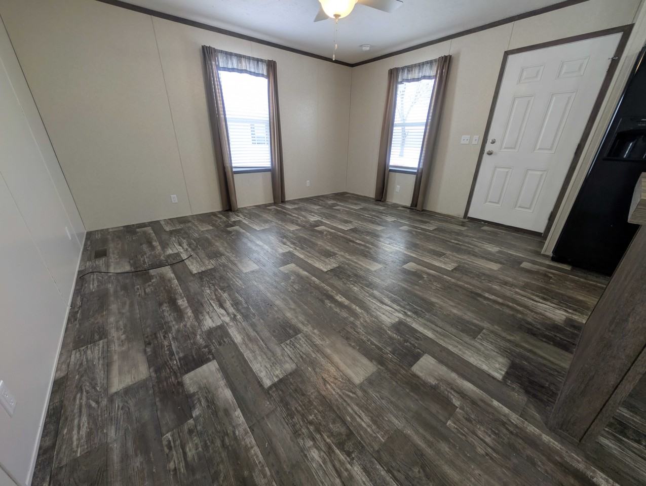 16152 Notre Dame St #199 - Photo 7 of 25