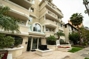 114 North Doheny Drive - Photo 1 of 1