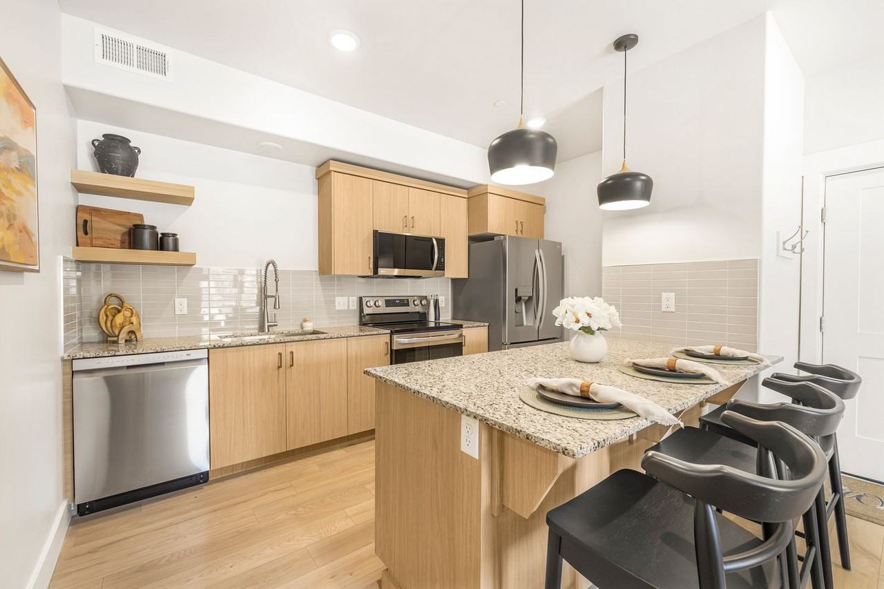 1522 N Quail Dr - Photo 5 of 7
