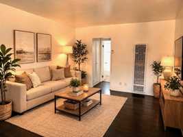 featured image of N Gower St & De Longpre Ave #4
