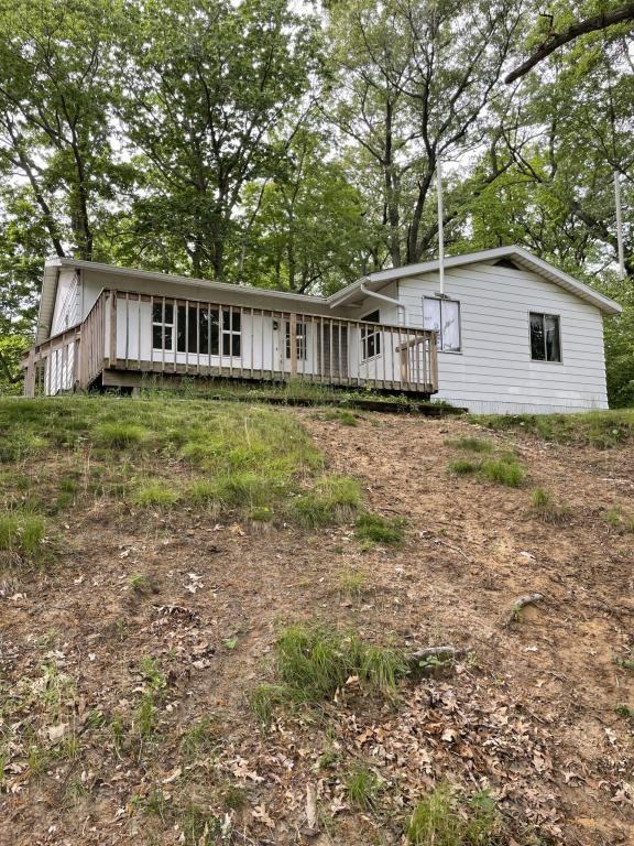 4189 Woodland Dr