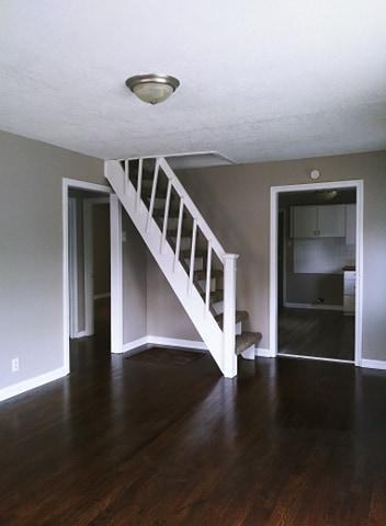 213 N 27th St - Photo 3 of 16