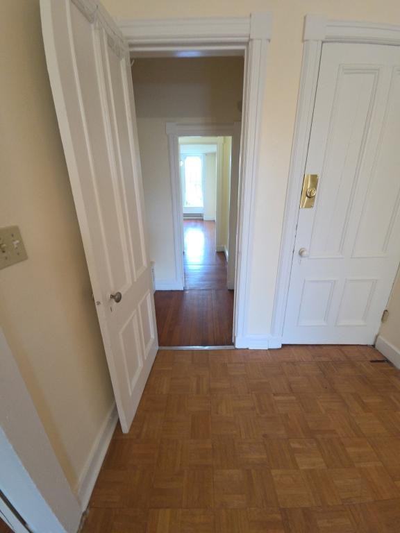 6 Eastman Ter - Photo 4 of 8
